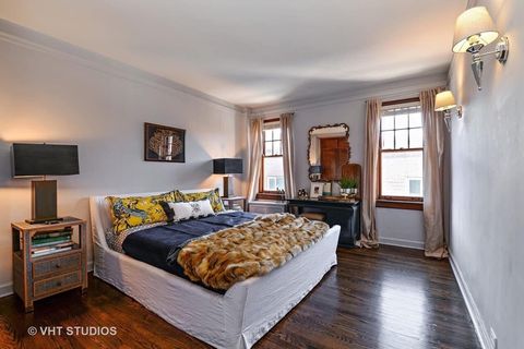 Tiny photo for 6334 N Sheridan Road #3F, Chicago, IL 60660 (MLS # 12520742)