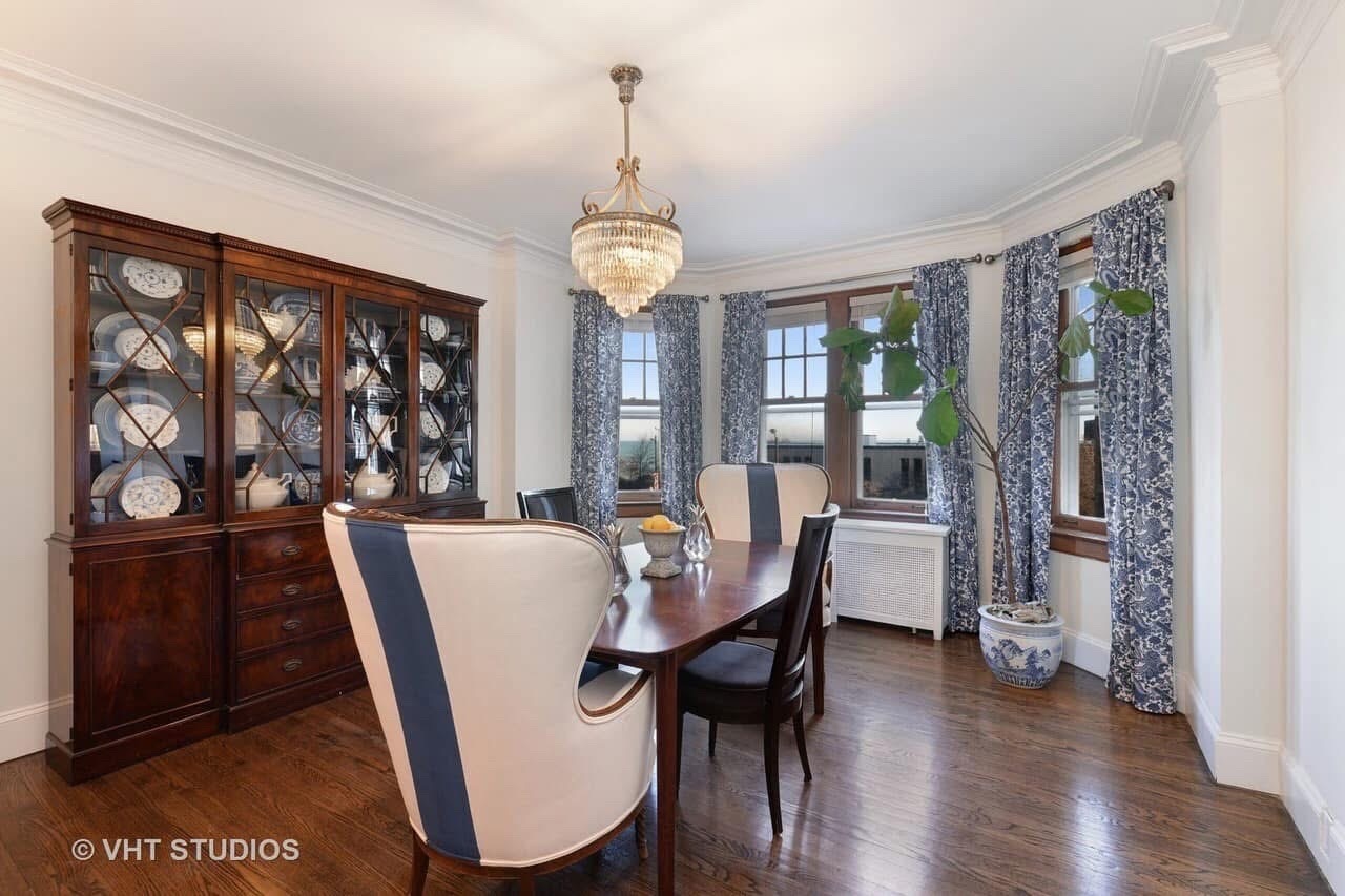 6334 N Sheridan Road 3F