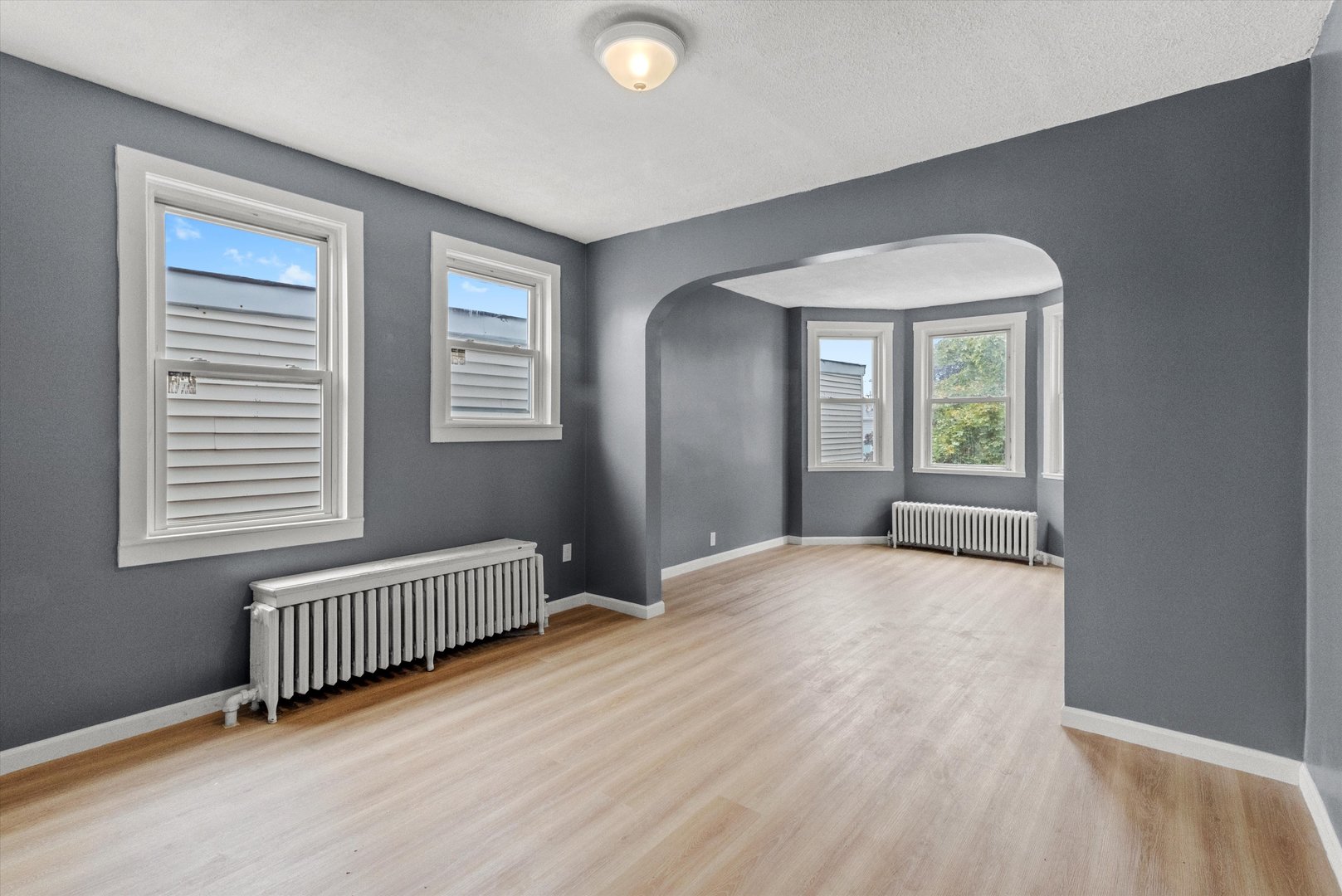 1323 S 51 Court