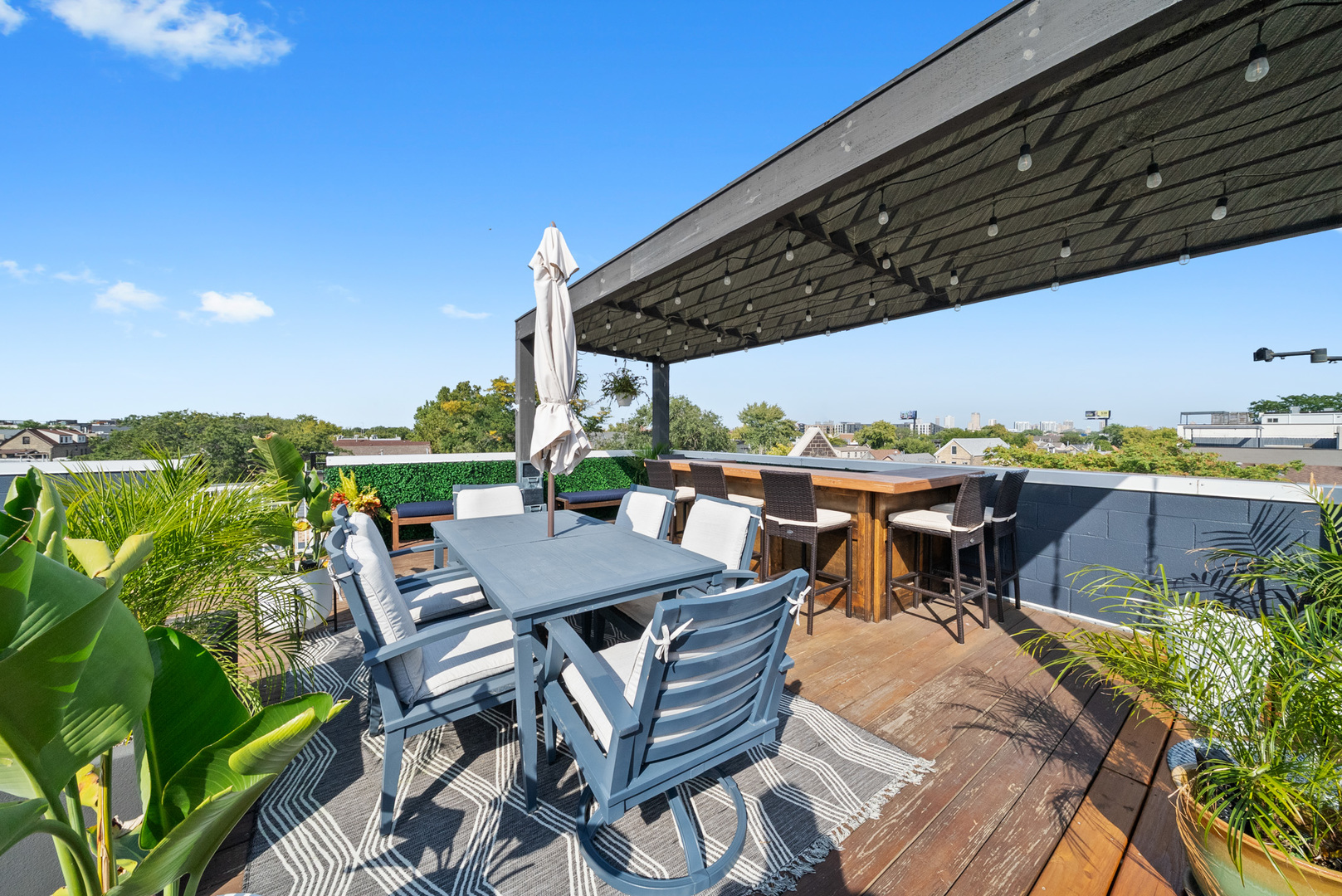 1936 W Armitage Avenue 3E
