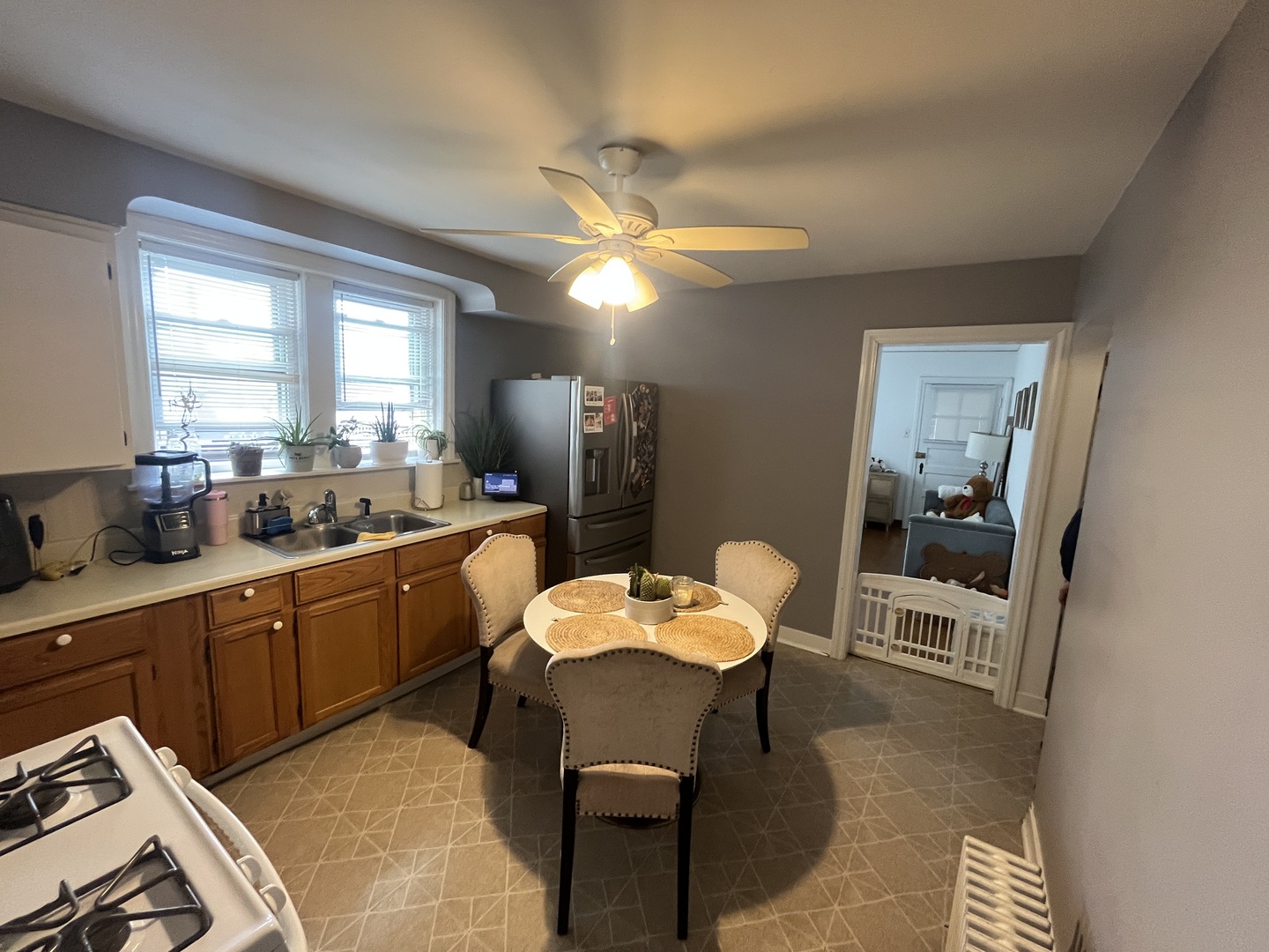 5834 S Keeler Avenue