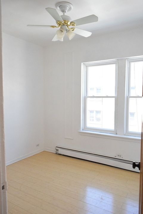 Tiny photo for 5135 S Kenwood Avenue #606, Chicago, IL 60615 (MLS # 12615899)