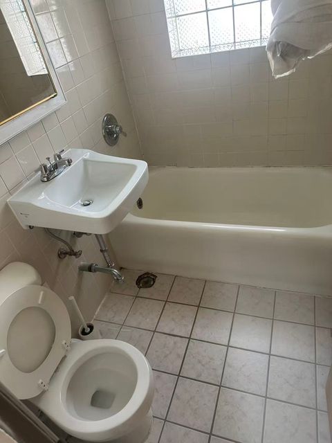 Tiny photo for 5135 S Kenwood Avenue #606, Chicago, IL 60615 (MLS # 12615899)