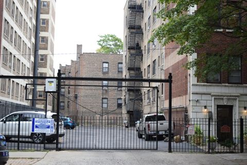 Tiny photo for 5135 S Kenwood Avenue #606, Chicago, IL 60615 (MLS # 12615899)