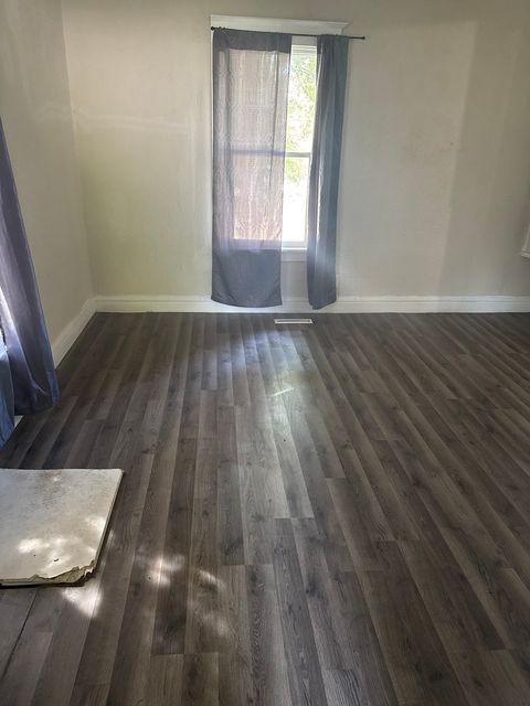 Tiny photo for 943 E Bourbonnais Street, Kankakee, IL 60901 (MLS # 12493014)
