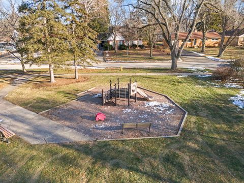 Tiny photo for 345 Woodstock Avenue, Glen Ellyn, IL 60137 (MLS # 12538103)