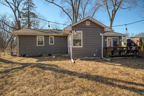 Tiny photo for 332 Evergreen Drive, Batavia, IL 60510 (MLS # 12553738)