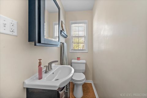 Tiny photo for 332 Evergreen Drive, Batavia, IL 60510 (MLS # 12553738)