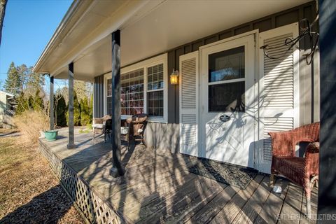 Tiny photo for 332 Evergreen Drive, Batavia, IL 60510 (MLS # 12553738)