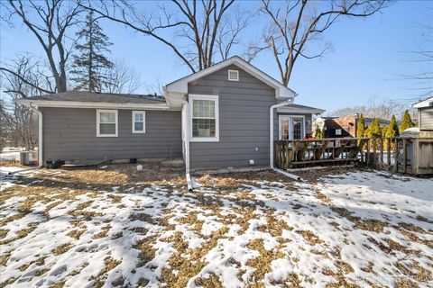Tiny photo for 332 Evergreen Drive, Batavia, IL 60510 (MLS # 12553738)