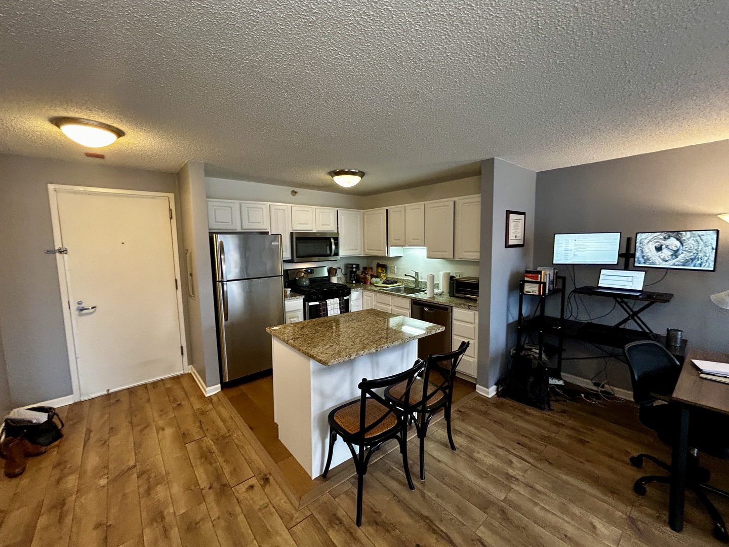 545 N Dearborn Street 3008