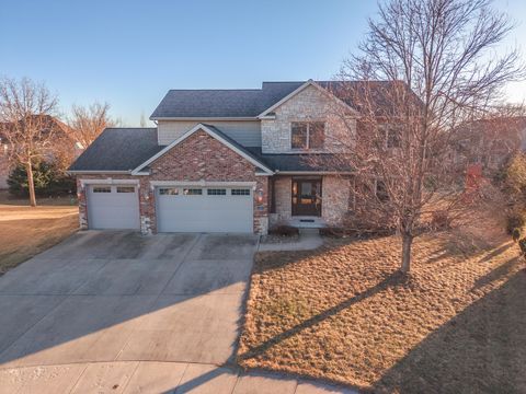 Tiny photo for 2703 Vrooman Court, Bloomington, IL 61704 (MLS # 12569294)