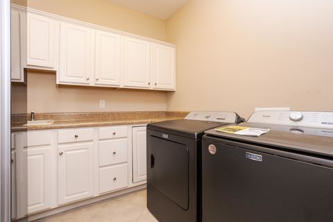 Tiny photo for 2703 Vrooman Court, Bloomington, IL 61704 (MLS # 12569294)