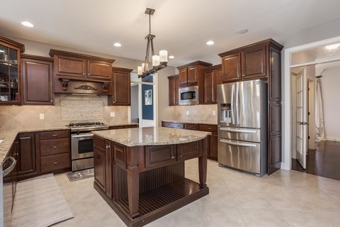 Tiny photo for 2703 Vrooman Court, Bloomington, IL 61704 (MLS # 12569294)