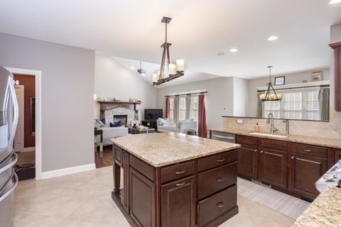 Tiny photo for 2703 Vrooman Court, Bloomington, IL 61704 (MLS # 12569294)