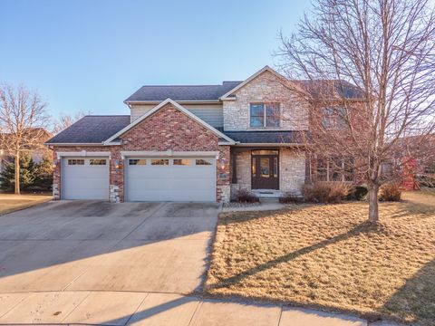 Photo of 2703 Vrooman Court, Bloomington, IL 61704 (MLS # 12569294)