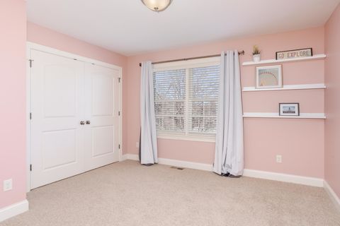 Tiny photo for 2703 Vrooman Court, Bloomington, IL 61704 (MLS # 12569294)