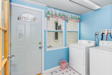 Tiny photo for 102 S Eastern Avenue, Minier, IL 61759 (MLS # 12582266)