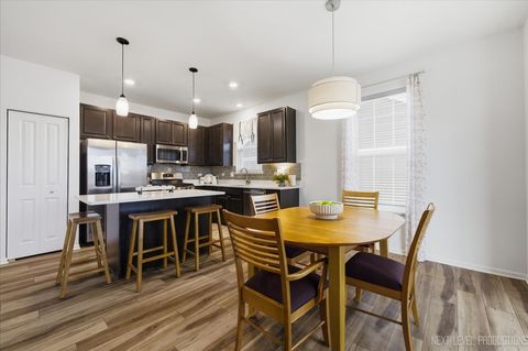 Tiny photo for 1212 Ardmoor Drive, Crystal Lake, IL 60012 (MLS # 12581387)