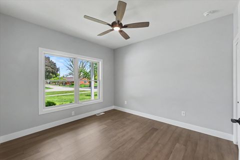 Tiny photo for 520 S 6th Street, Fairbury, IL 61739 (MLS # 12648981)