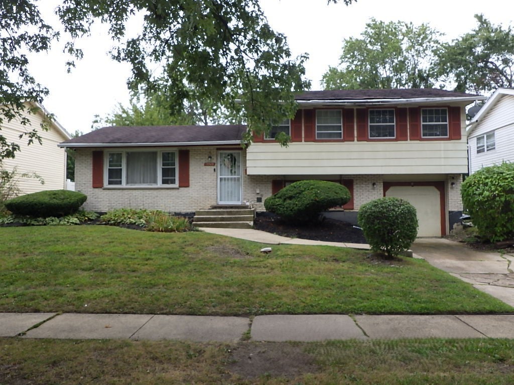 3509 Birchwood Drive
