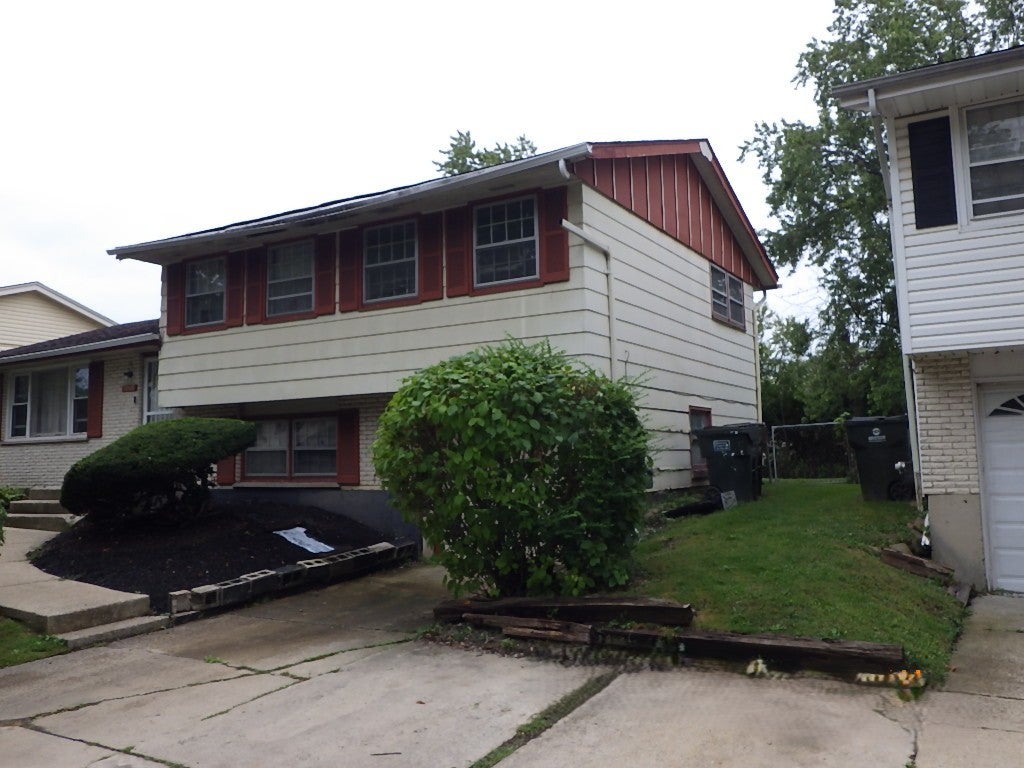 3509 Birchwood Drive
