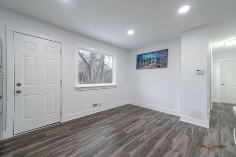 Tiny photo for 38236 N Lee Avenue, Spring Grove, IL 60081 (MLS # 12402644)