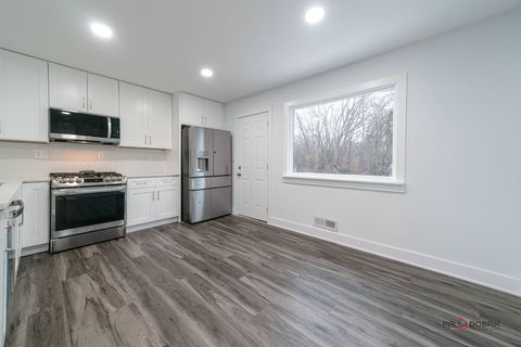 Tiny photo for 38236 N Lee Avenue, Spring Grove, IL 60081 (MLS # 12402644)