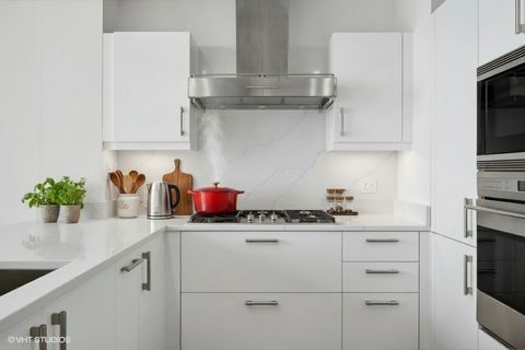 Tiny photo for 401 N Wabash Avenue #42E, Chicago, IL 60611 (MLS # 12497164)