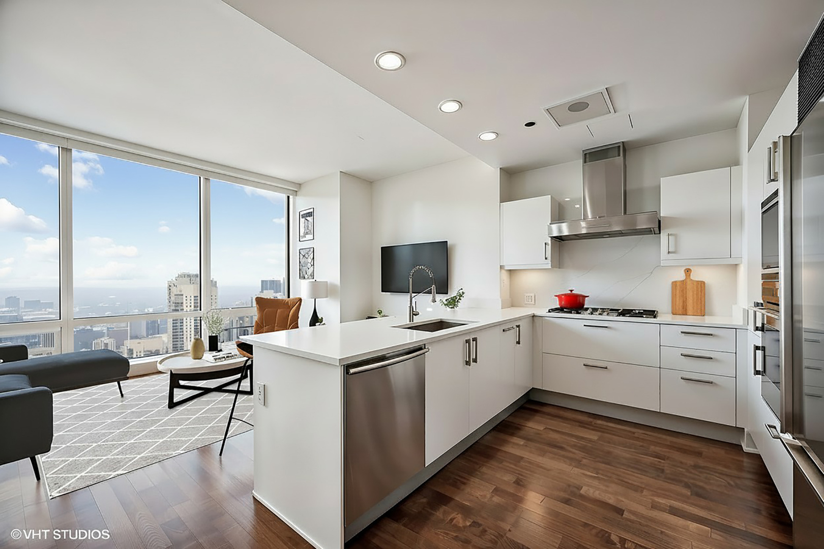 401 N Wabash Avenue 42E