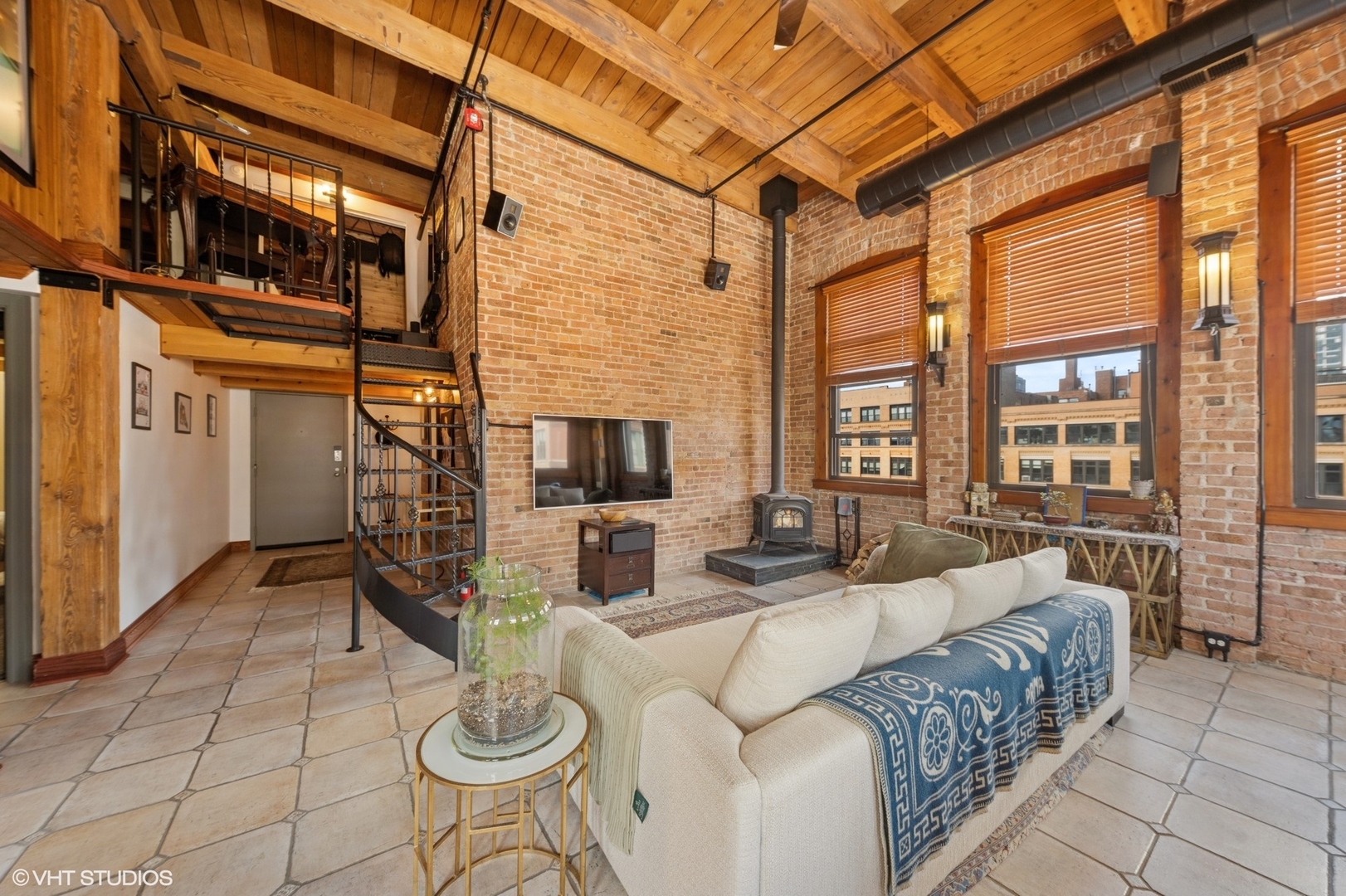 400 S GREEN Street 512