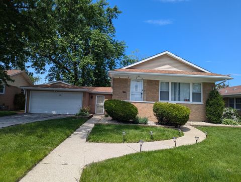 Photo of 480 E 163rd Street, South Holland, IL 60473 (MLS # 12625314)