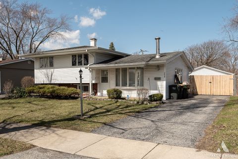 Photo of 3034 190th Street, Lansing, IL 60438 (MLS # 12648834)