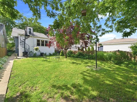 Tiny photo for 5733 N Marmora Avenue, Chicago, IL 60646 (MLS # 12663021)
