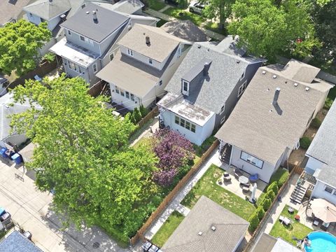 Tiny photo for 5733 N Marmora Avenue, Chicago, IL 60646 (MLS # 12663021)
