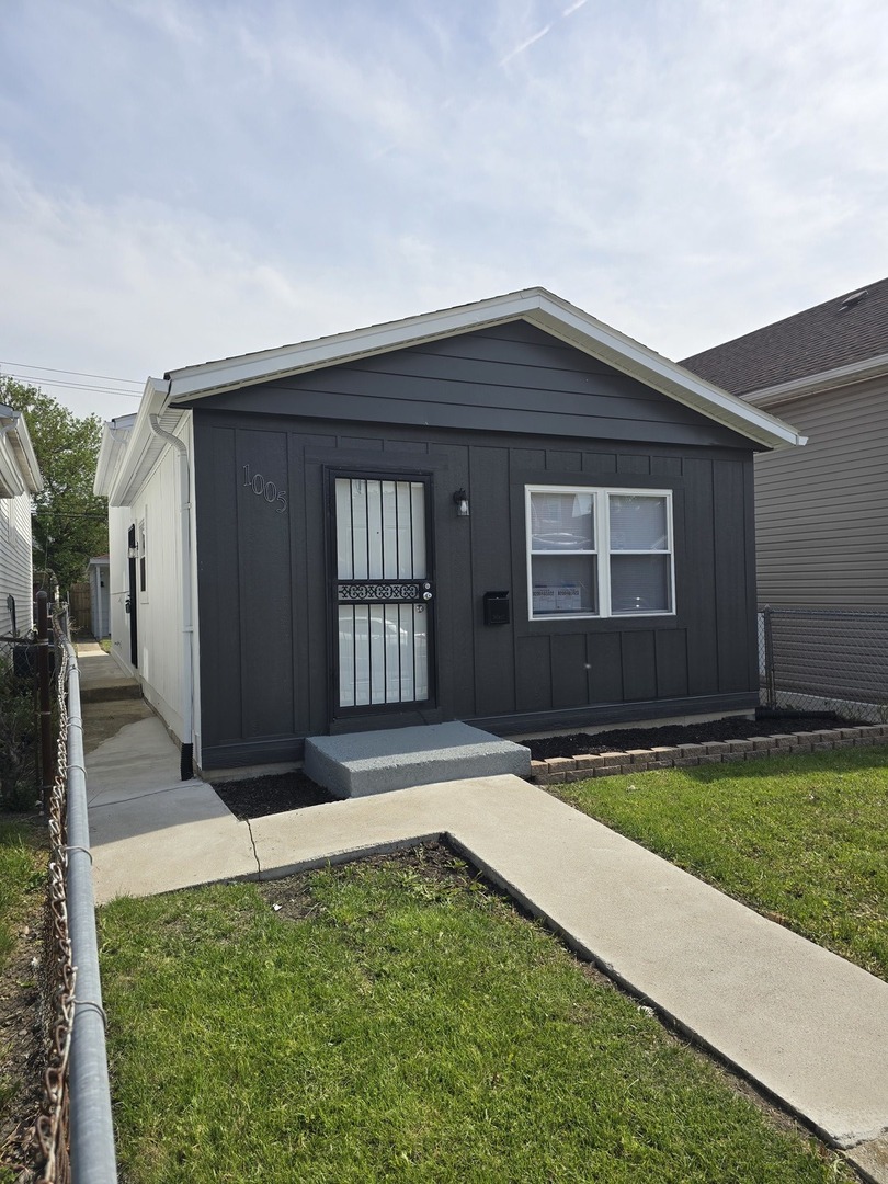 1005 W 103rd Street