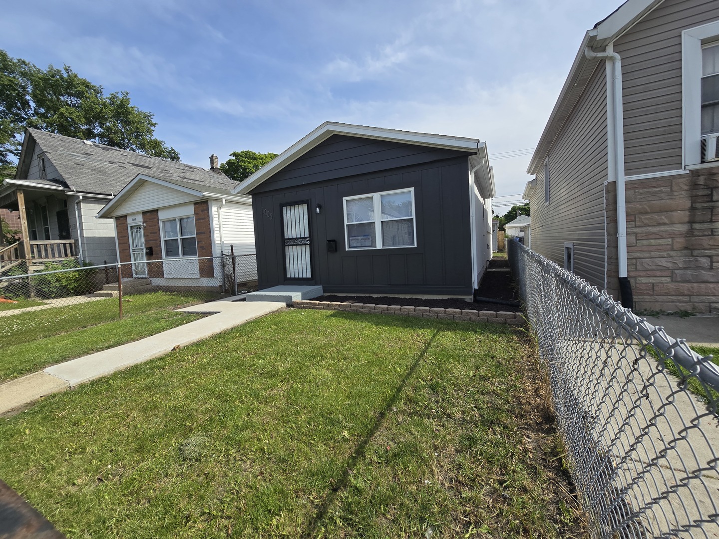 1005 W 103rd Street