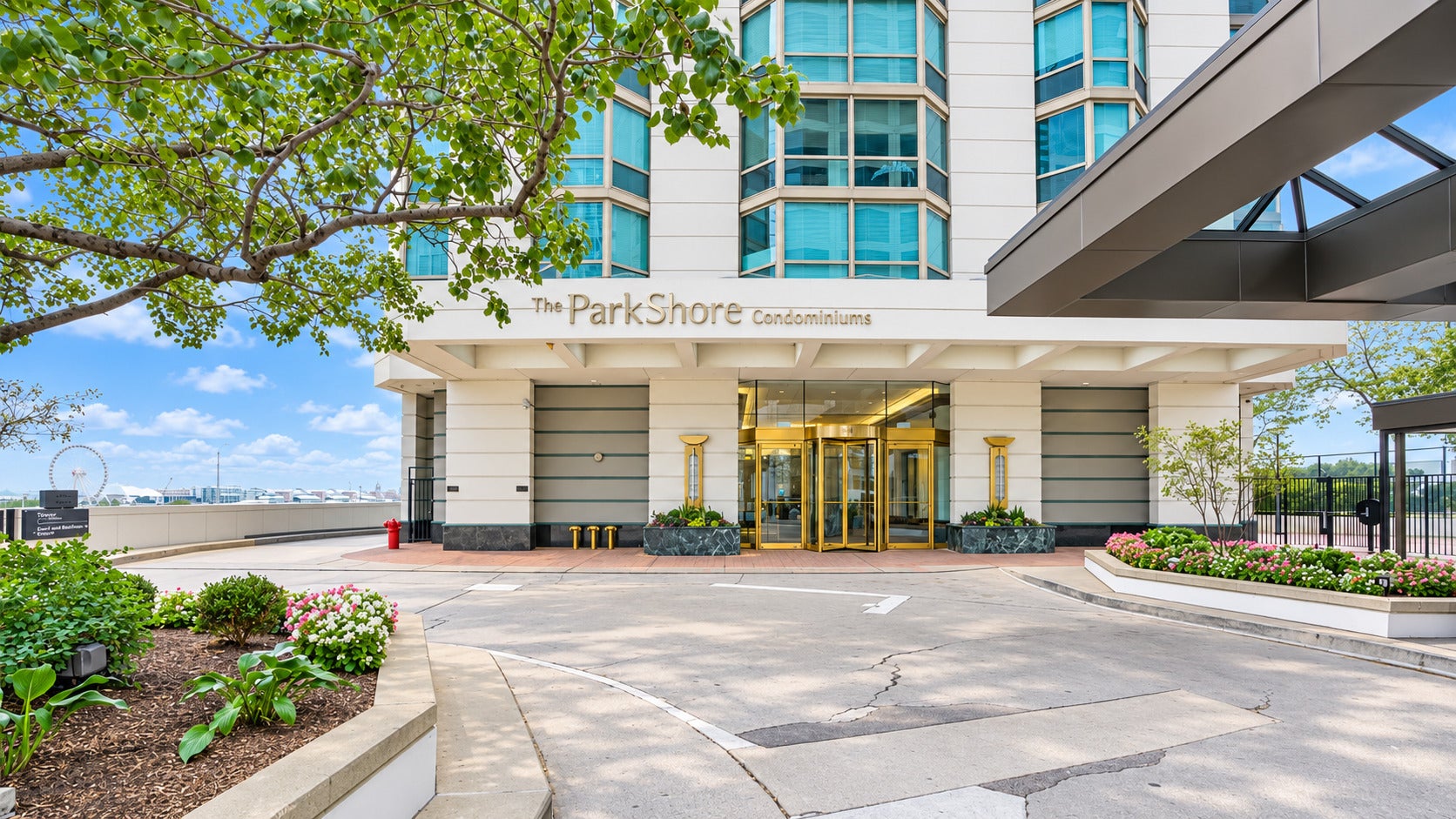 195 N Harbor Drive 5104