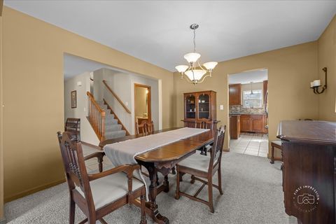 Tiny photo for 2518 Imgrund Road, North Aurora, IL 60542 (MLS # 12596365)