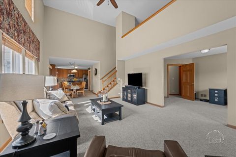 Tiny photo for 2518 Imgrund Road, North Aurora, IL 60542 (MLS # 12596365)