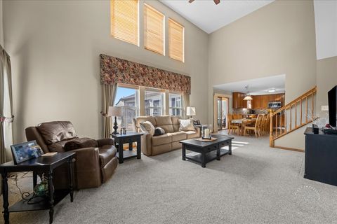 Tiny photo for 2518 Imgrund Road, North Aurora, IL 60542 (MLS # 12596365)