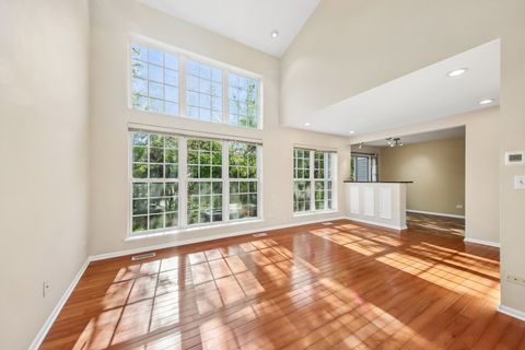 Tiny photo for 993 Willow Street, Itasca, IL 60143 (MLS # 12624949)