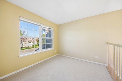 Tiny photo for 993 Willow Street, Itasca, IL 60143 (MLS # 12624949)