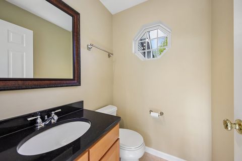 Tiny photo for 993 Willow Street, Itasca, IL 60143 (MLS # 12624949)
