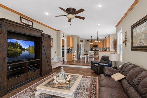 Tiny photo for 280 PRESTWICKE Boulevard, Algonquin, IL 60102 (MLS # 12634165)
