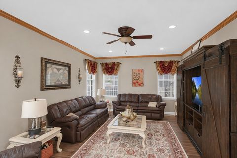 Tiny photo for 280 PRESTWICKE Boulevard, Algonquin, IL 60102 (MLS # 12634165)