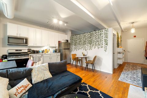 Tiny photo for 6 E Monroe Street #1403, Chicago, IL 60603 (MLS # 12639506)