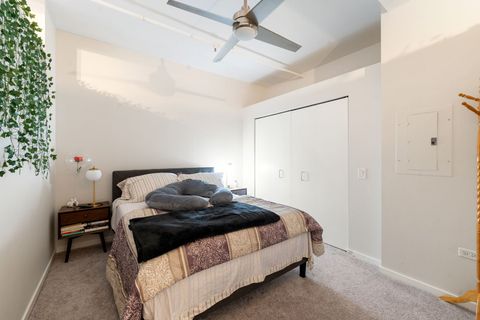 Tiny photo for 6 E Monroe Street #1403, Chicago, IL 60603 (MLS # 12639506)