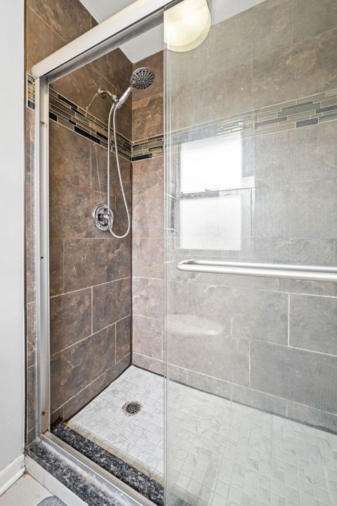 Tiny photo for 1008 S Beechwood Drive, Mount Prospect, IL 60056 (MLS # 12554489)