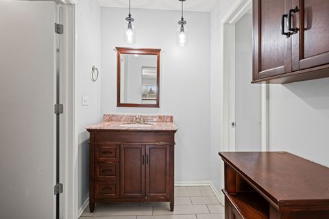 Tiny photo for 1008 S Beechwood Drive, Mount Prospect, IL 60056 (MLS # 12554489)